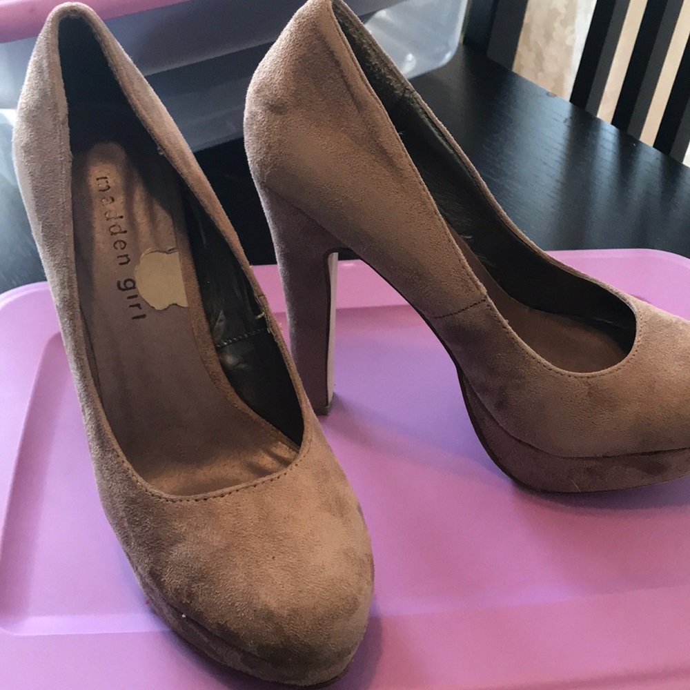 Nude heels